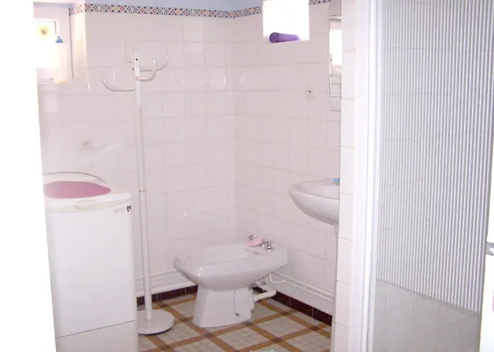 Maison Accueillante à Avec Jardin Spacieux 70 M² Hébergement de vacances *