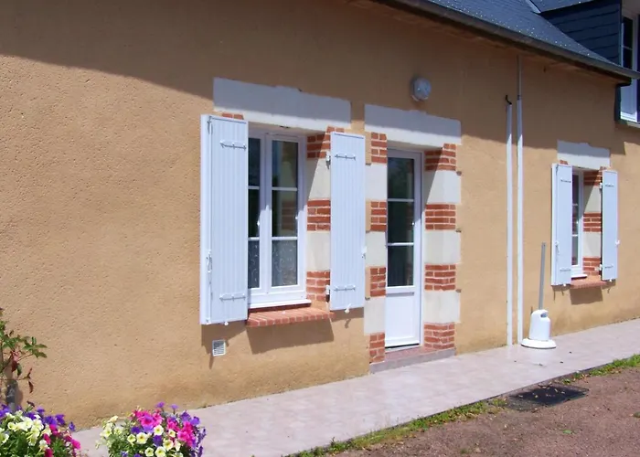 Maison Accueillante à Avec Jardin Spacieux 70 M² * La Chapelle-aux-Choux